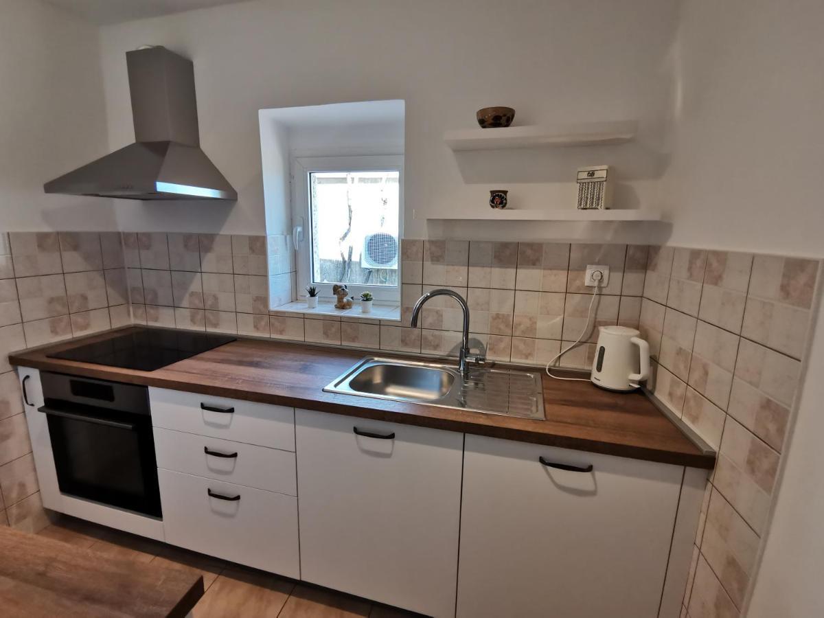 Kuca Za Odmor "Na Paltu" Villa Рисика Екстериор снимка