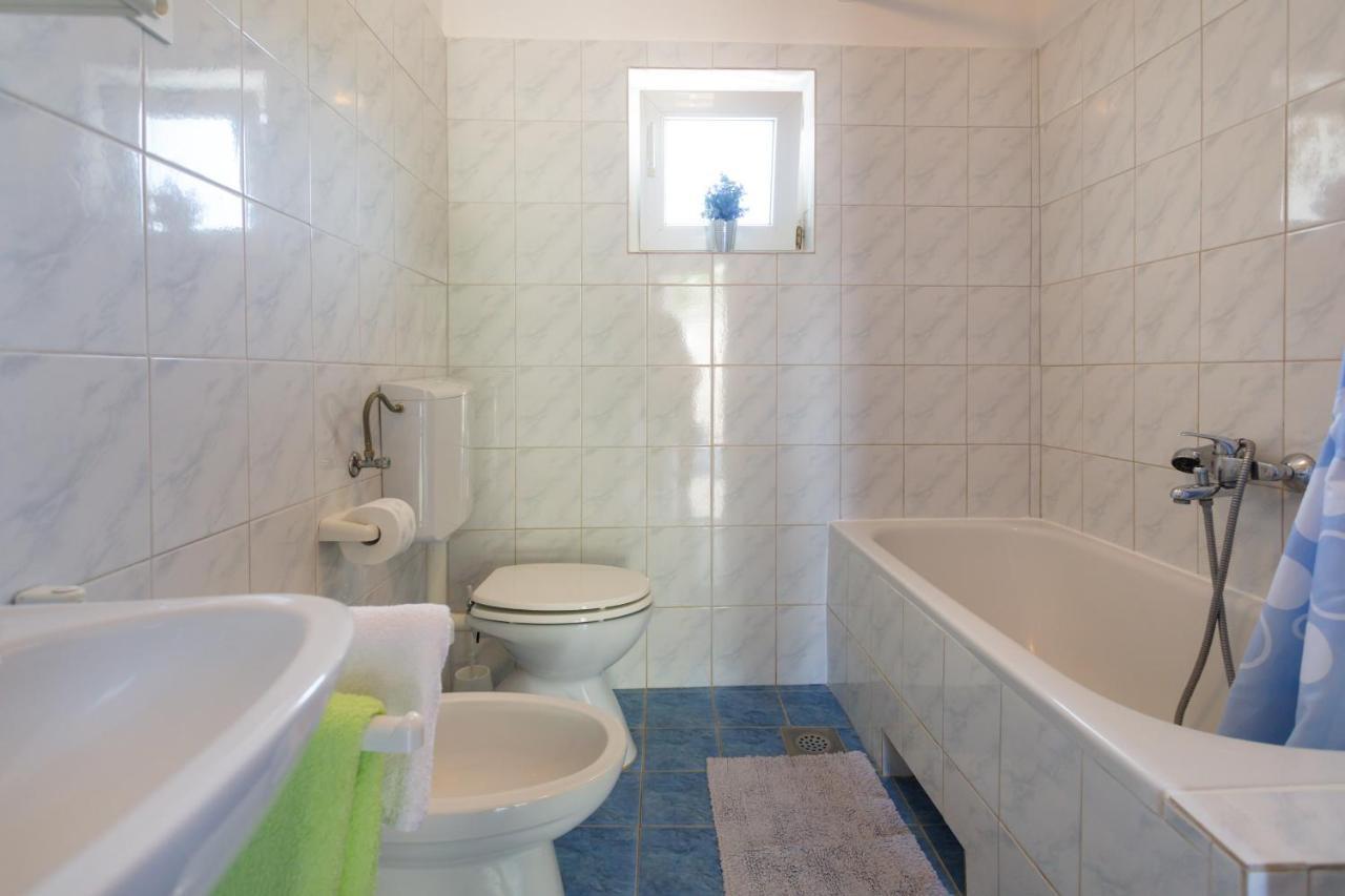 Kuca Za Odmor "Na Paltu" Villa Рисика Екстериор снимка